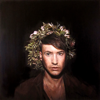 Bekranzter junger Mann, 2013, oil on board, 50x50cm.